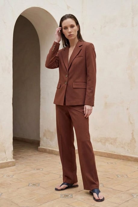 Women's regular-fit blazer jacket - Image 3