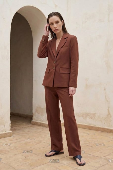Women's regular-fit blazer jacket - Image 4