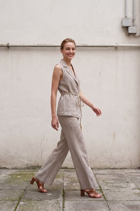 Gestreepte mouwloze top en wijde broek set - Image 1