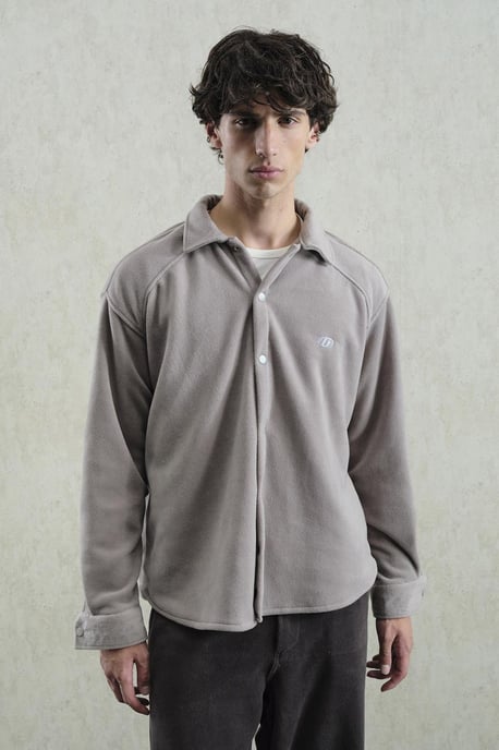 Herrars enfärgade stickade overshirt - Image 4
