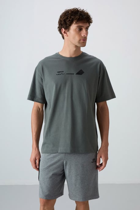 Oversized Cotton-Polyester Crew Neck T-Shirt - Image 4