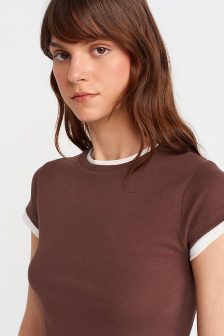 Women's Slim Fit Cotton Crew Neck T-Shirt - Image 3