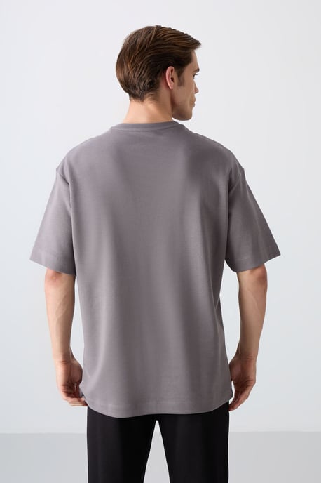 Oversized T-shirt i bomullsblandning med logga - Image 6