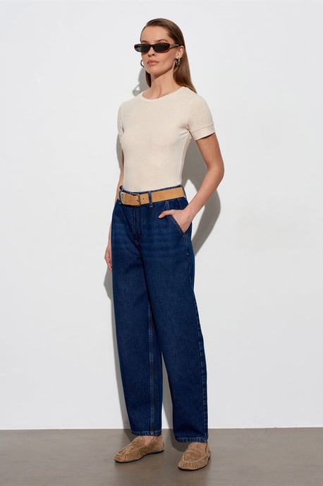 Dames Slim Fit Crew Neck T-Shirt - Image 4