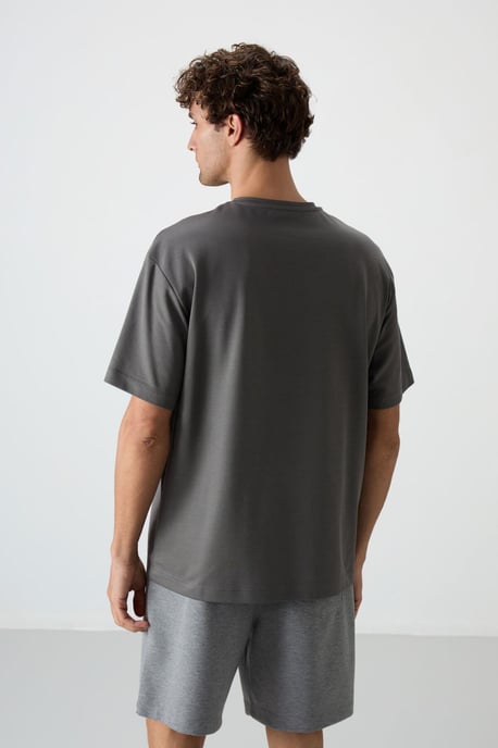Oversized Printed Crew Neck T-Shirt - Image 5