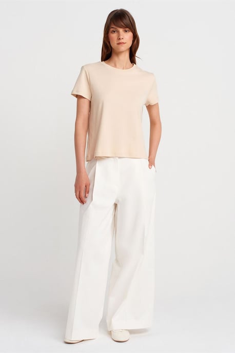 Dam T-shirt i bomull med ribbat rundhalsade - Image 4