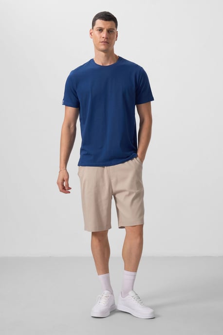 Herr T-shirt i bomull och elastan med rund halsringning - Image 3