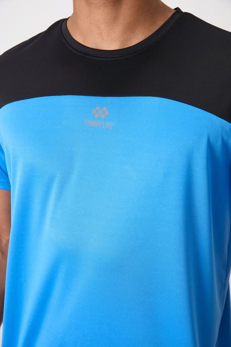 Men's Colour-Blocked Crew Neck T-Shirt - Image 3