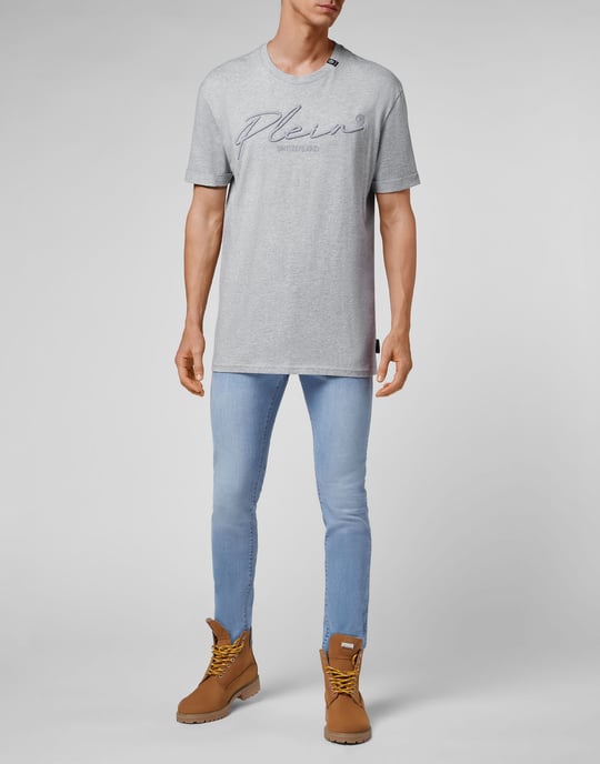 T-Shirt Round Neck Signature - Image 4