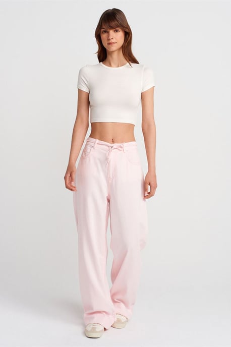 Dames Crop Slim-Fit Crew Neck T-Shirt - Image 4