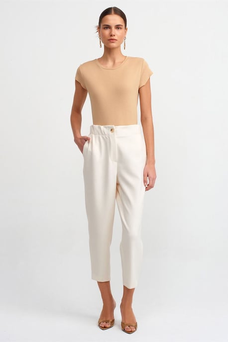 T-shirt med rundhals och slim fit i bomull - Image 3