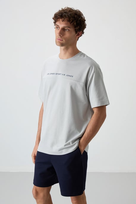 Överdimensionerad T-shirt med crewneck och tryck - Image 4