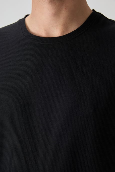 Oversized Col T-shirt - Image 4
