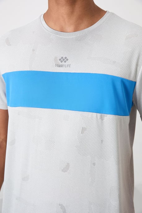 Herr T-shirt med färgblockering och rund hals - Image 3