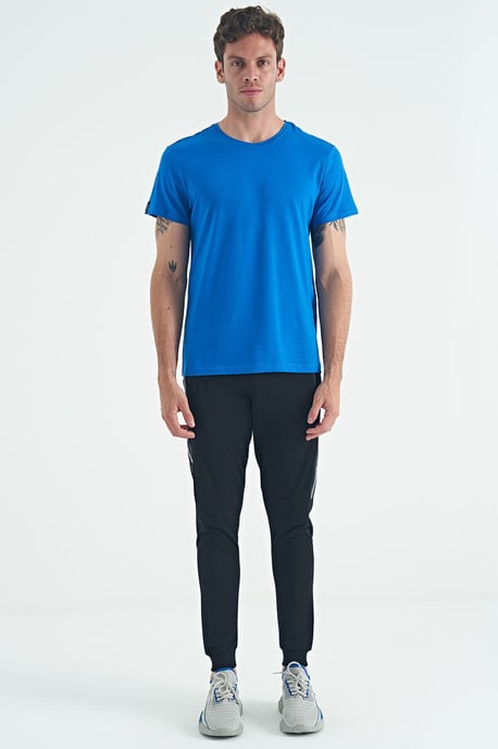 Men's Cotton Elastane Crew Neck T-Shirt - Image 2