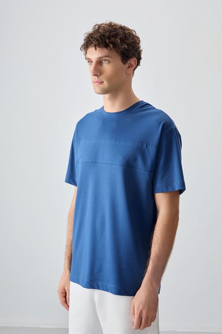 Oversized Col T-shirt - Image 3