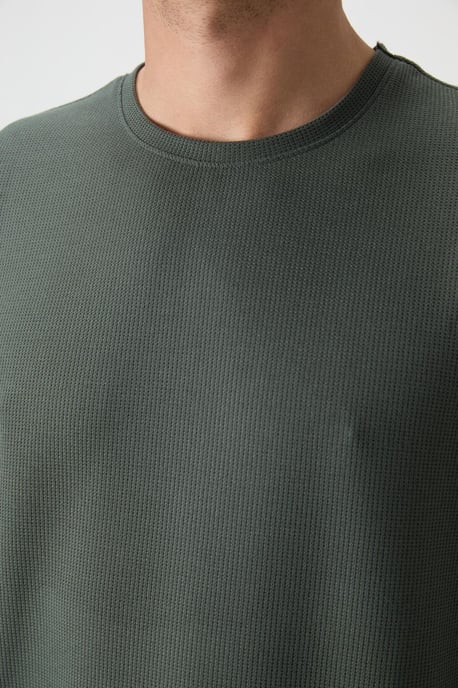 Oversized Col T-shirt - Image 4