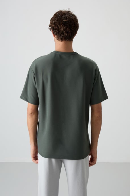 Oversized Col T-shirt - Image 6