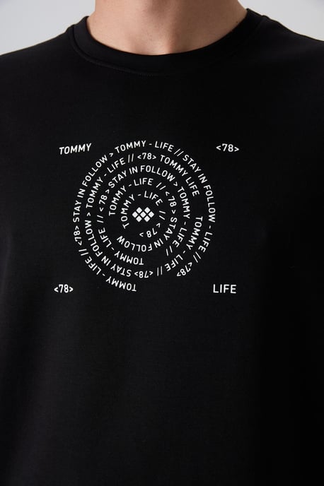 Överdimensionerad T-shirt i bomullsblandning med rund hals - Image 3