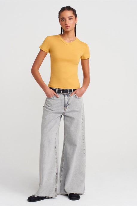 Slim Fit Katoenen V-hals T-Shirt - Image 4