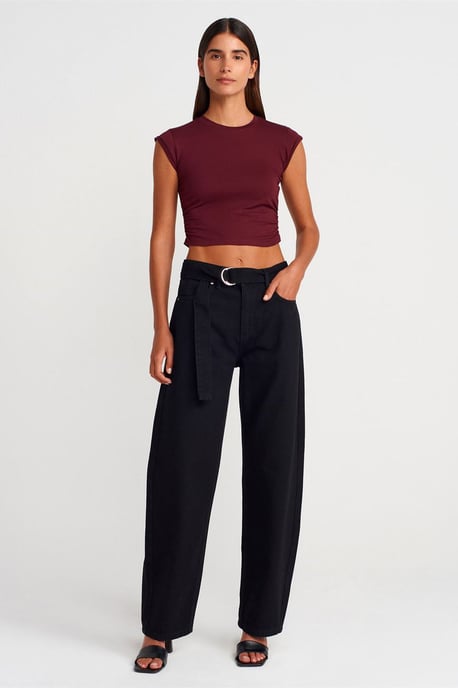 Dames Mouwloze Lichte Crop T-shirt - Image 4