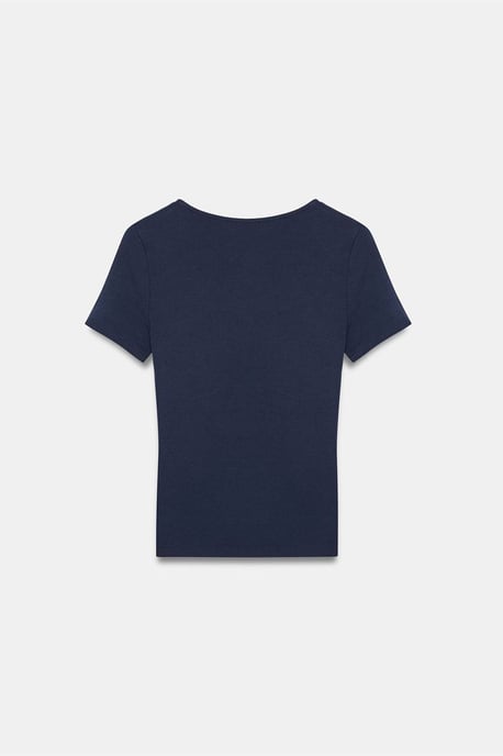 Fitted V-Neck Short-Sleeve T-Shirt - Image 6