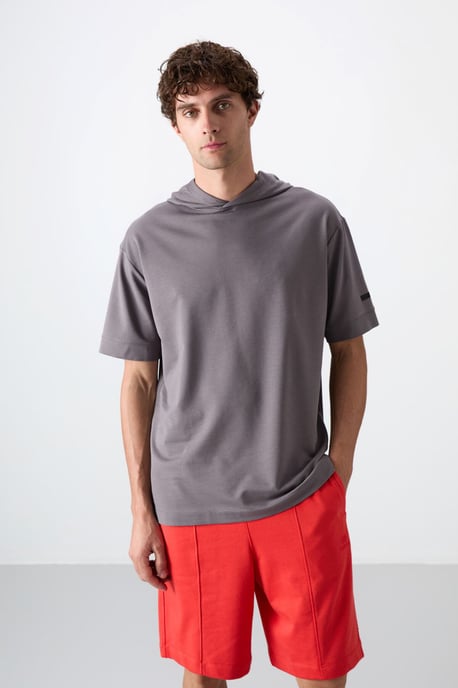 Oversized Hooded Short-Sleeve T-Shirt - Image 1