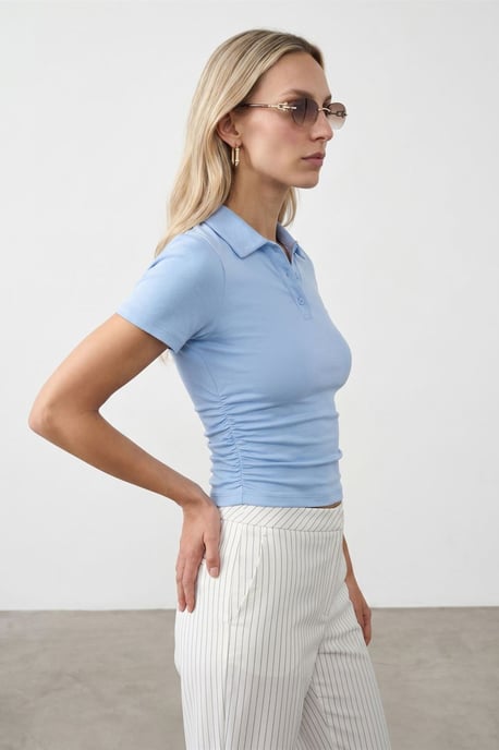 Dames Crop Slim Fit Polo T-shirt - Image 3