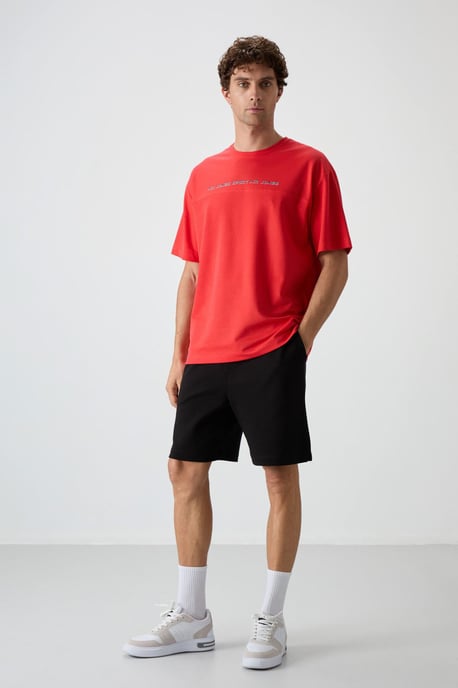 Överdimensionerad T-shirt med crewneck och tryck - Image 3