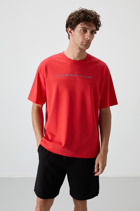 Överdimensionerad T-shirt med crewneck och tryck - Image 4