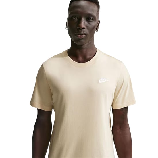 Nike Heren Club T-Shirt (Licht Khaki) - Image 3
