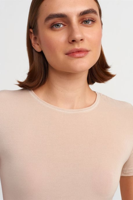 Dames Slim Fit Ronde Hals T-Shirt - Image 4
