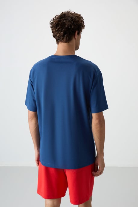 Överdimensionerad T-shirt med crewneck och tryck - Image 5