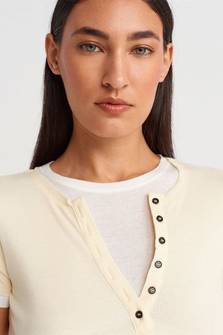 Dames Katoenen V-Hals Knopen T-Shirt - Image 3