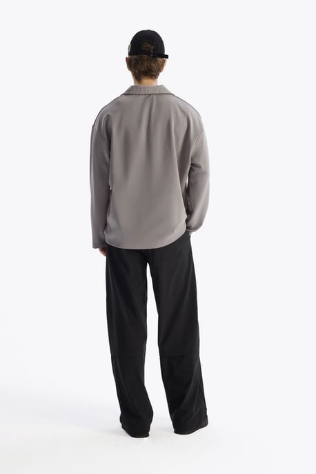 Herr oversized t-shirt med öppen krage och lång ärm - Image 3