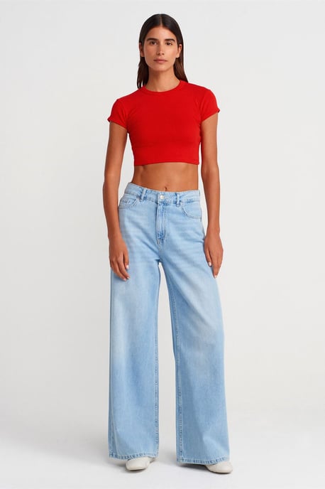 Dam Slim Fit Croppad Crewneck T-shirt - Image 4
