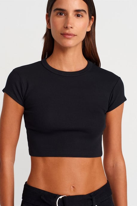Dames Slim Fit Crop Crew Neck T-shirt - Image 3