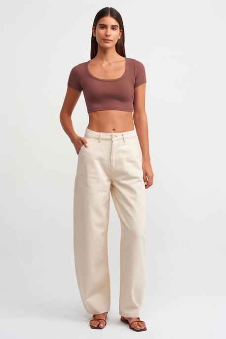 Women's Ribbed Crop T-Shirt - Image 4