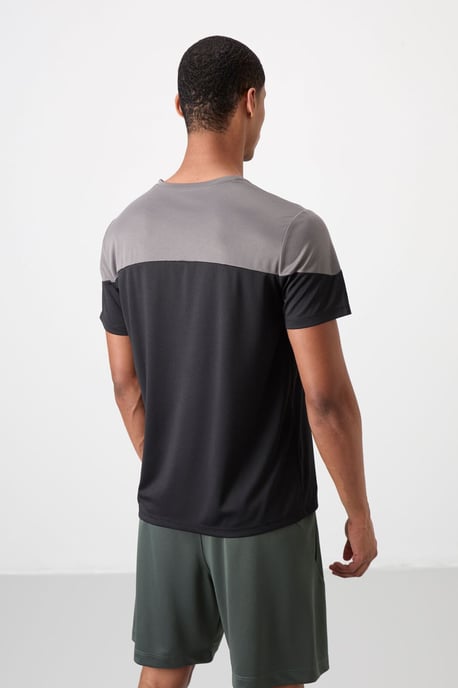 Men's Colour-Blocked Crew Neck T-Shirt - Image 5