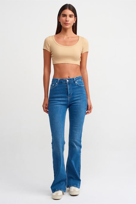 Women's Ribbed Crop T-Shirt - Image 3