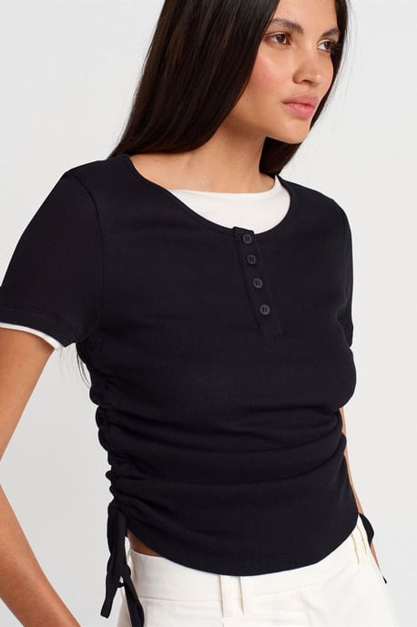 Dam T-Shirt i Bomull med Slim Fit och Rundad Halsringning - Image 3