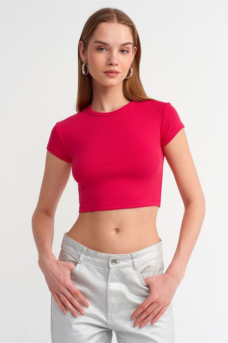 Kvinnors Croppad Slim-Fit T-shirt med Rundad Halsringning - Image 3
