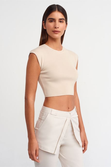Women's Sleeveless Ribbed Crop T-Shirt - Image 1