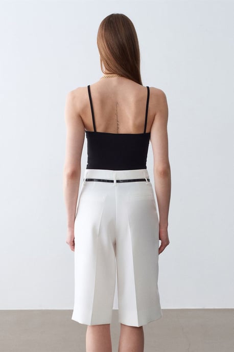 Hoge taille Wijde Crepe Shorts Met Ceintuur - Image 2