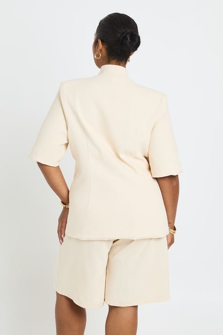 Plus Linen Tailored Longline Shorts - Image 2
