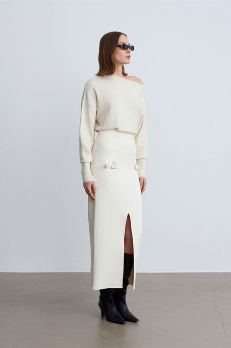 High-Waist Ribbed Maxi Skirt - Image 2