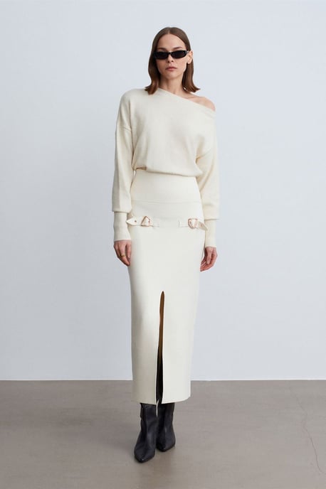 High-Waist Ribbed Maxi Skirt - Image 3