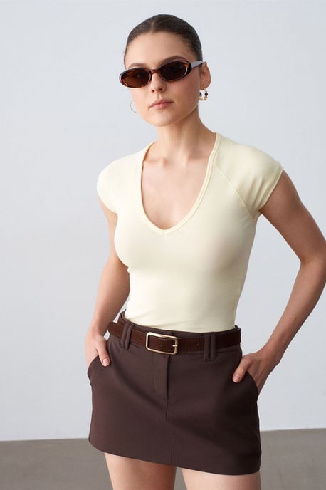 Hoge Taille A-Lijn Mini Rok Met Riem - Image 1
