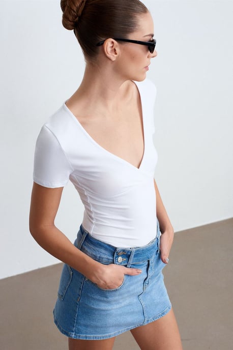 Hooggetailleerde denim mini-rok met riem - Image 4