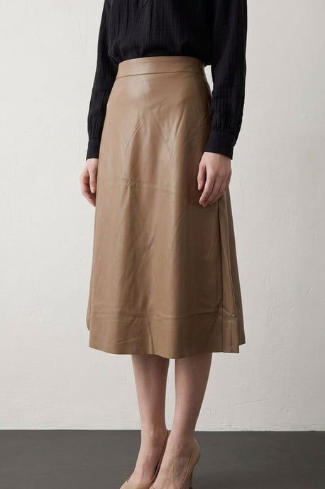 High-Waist Midi A-Line Faux Leather Skirt - Image 3